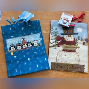 Bundle of 12 Festive Holiday Gift Bags - Snowman and Penguin Design